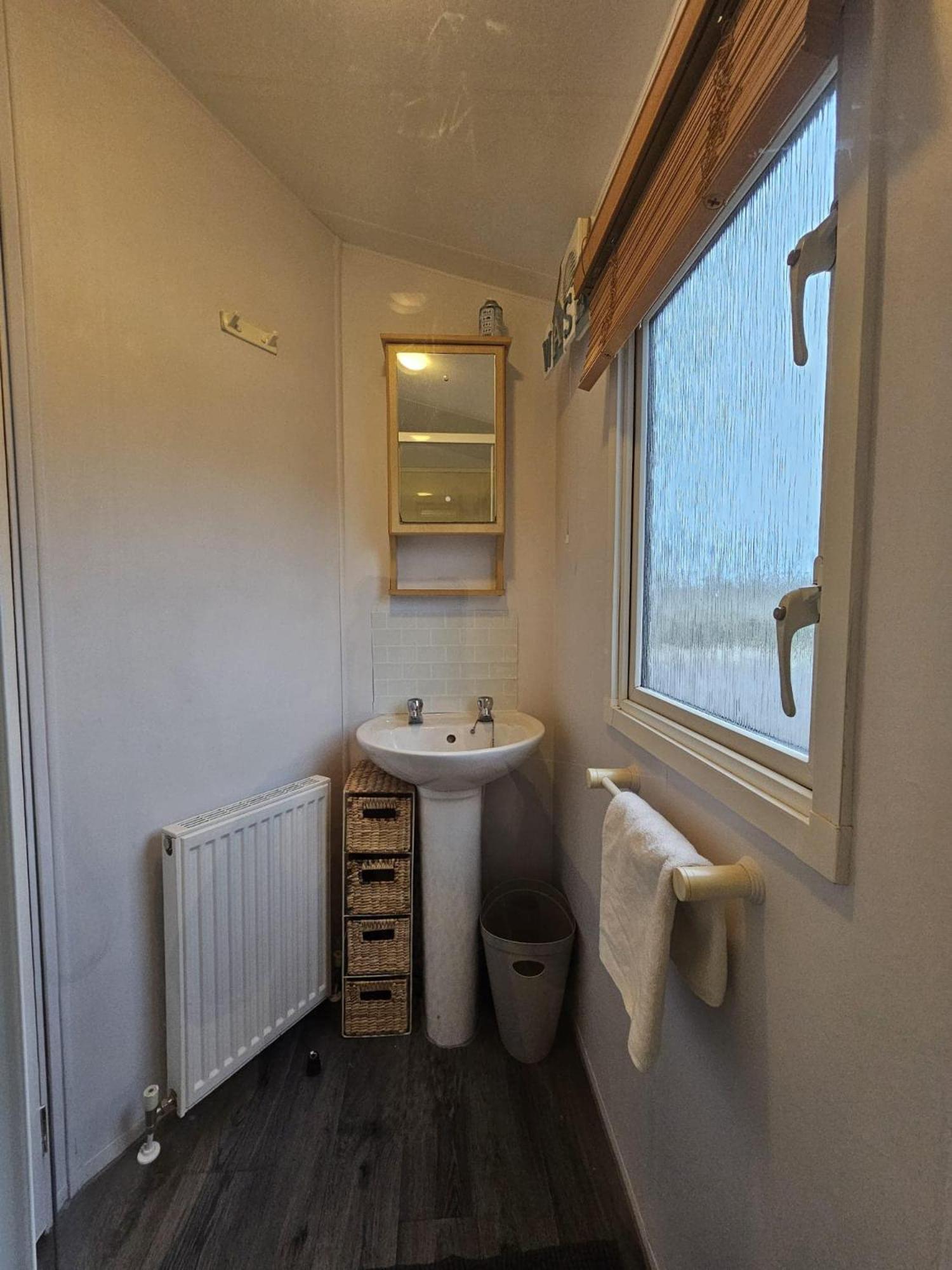 Tattershall Lakes Hot Tub Lodge Breaks Exterior foto
